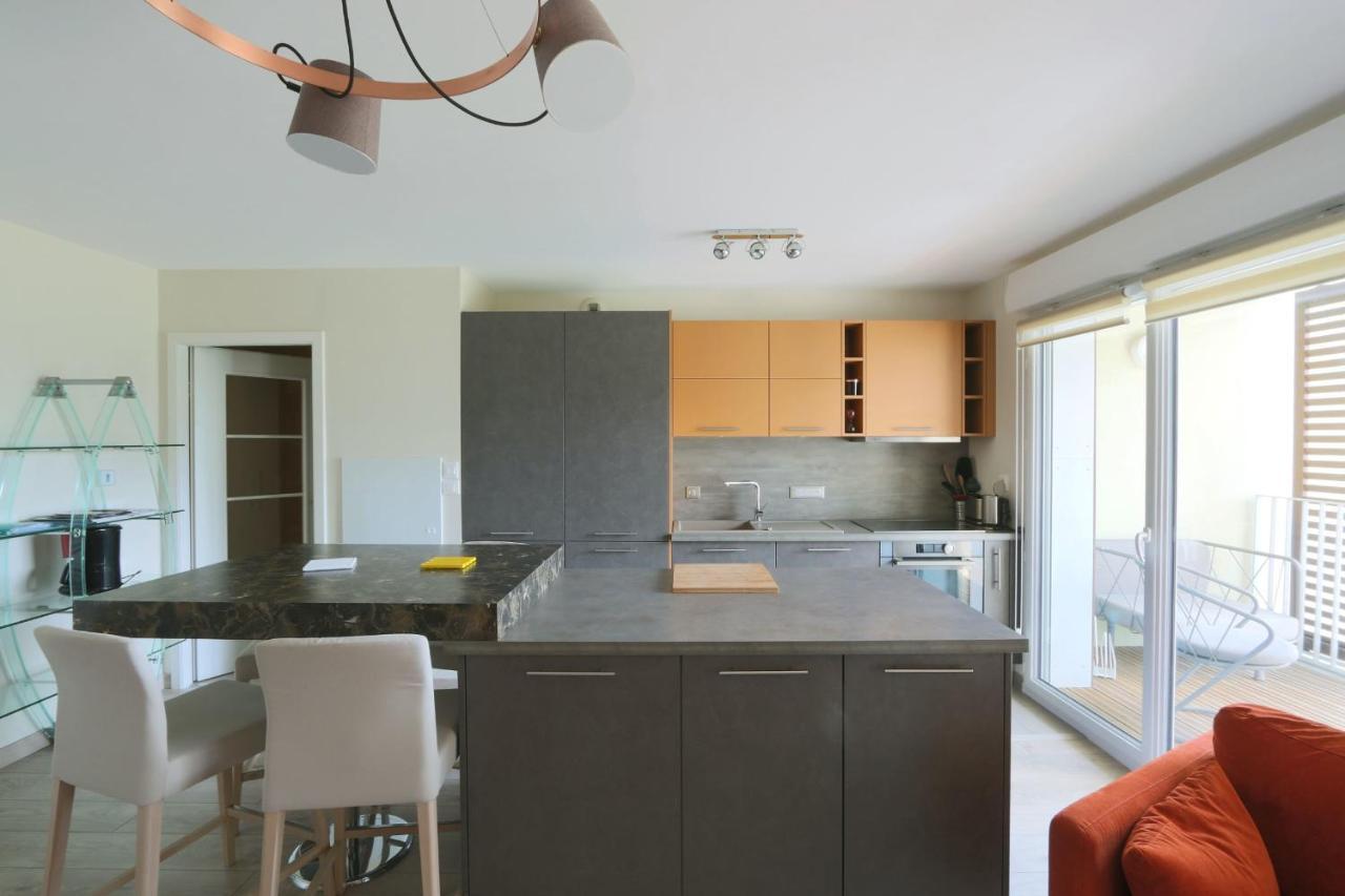 Lounge T3# Garedetours #Standing Appartamento Esterno foto